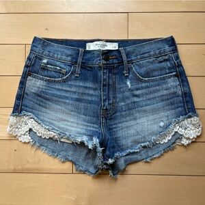 EUC A&F High Rise Denim Shorts- Size 26/2